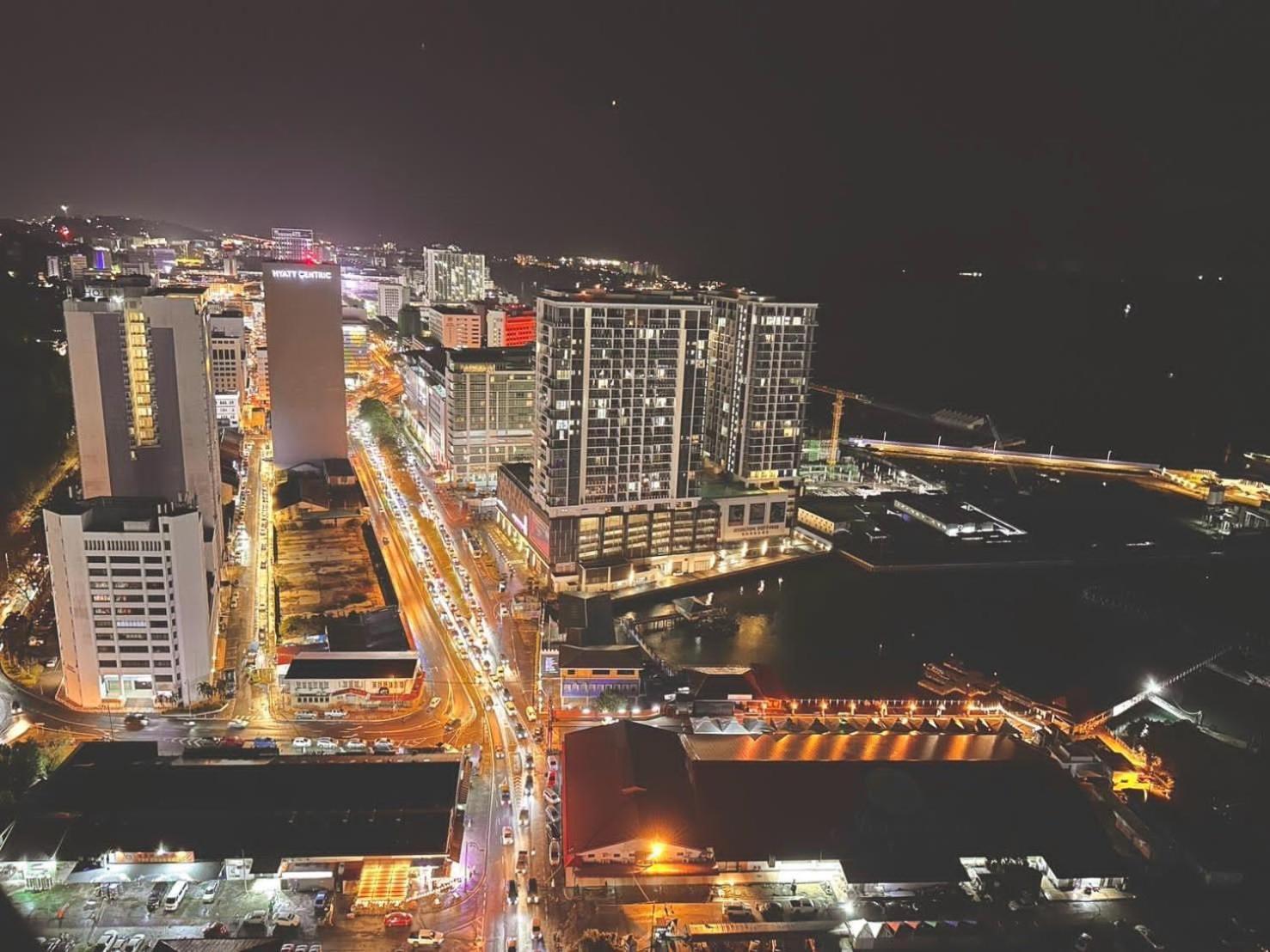 Vv Homestay Jesselton Quay Surla Sabah Mall Kk 亚庇贵赴行馆 コタキナバル エクステリア 写真