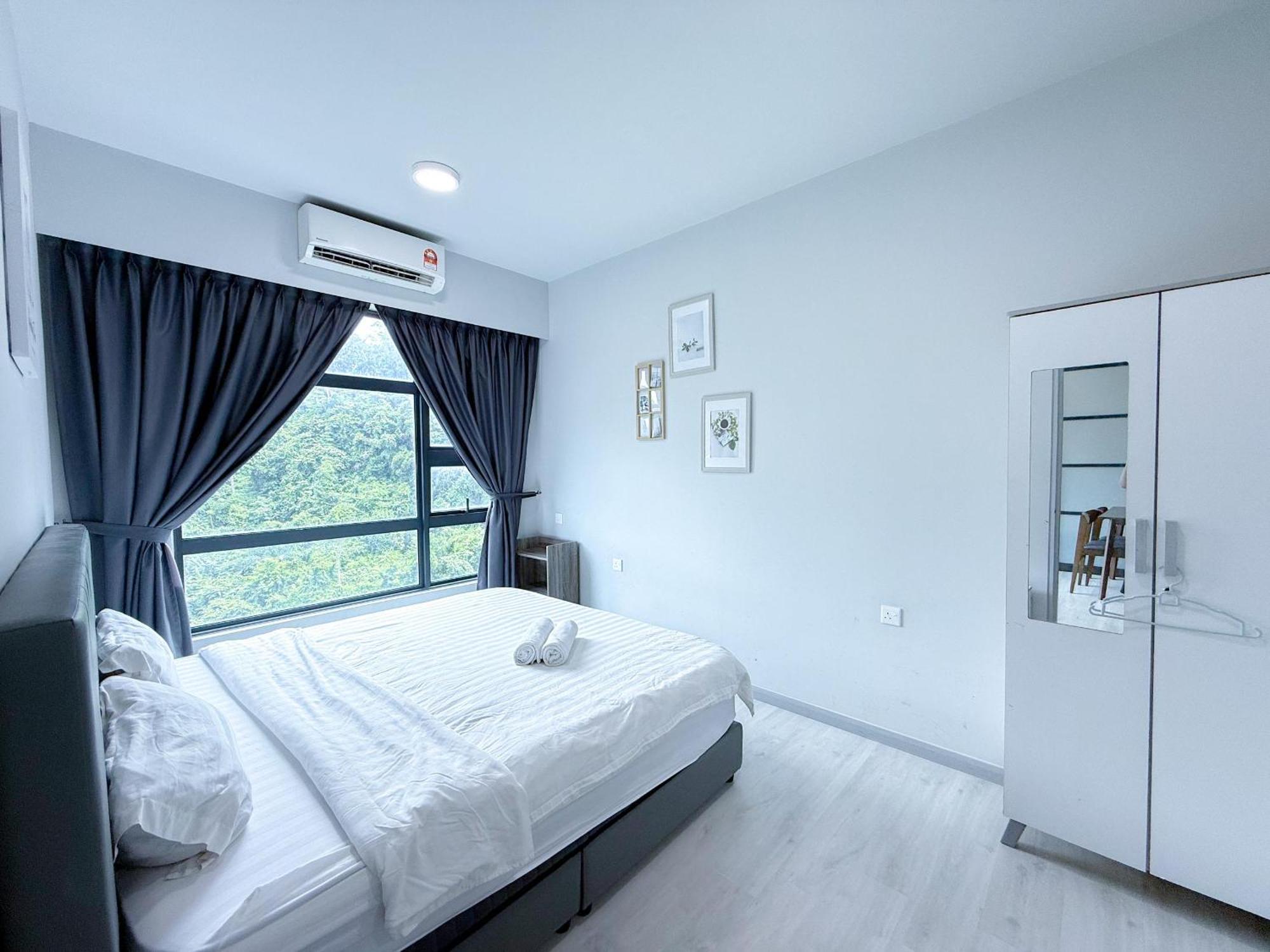 Vv Homestay Jesselton Quay Surla Sabah Mall Kk 亚庇贵赴行馆 コタキナバル エクステリア 写真
