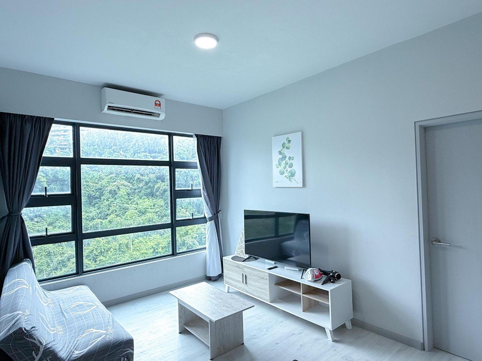 Vv Homestay Jesselton Quay Surla Sabah Mall Kk 亚庇贵赴行馆 コタキナバル エクステリア 写真