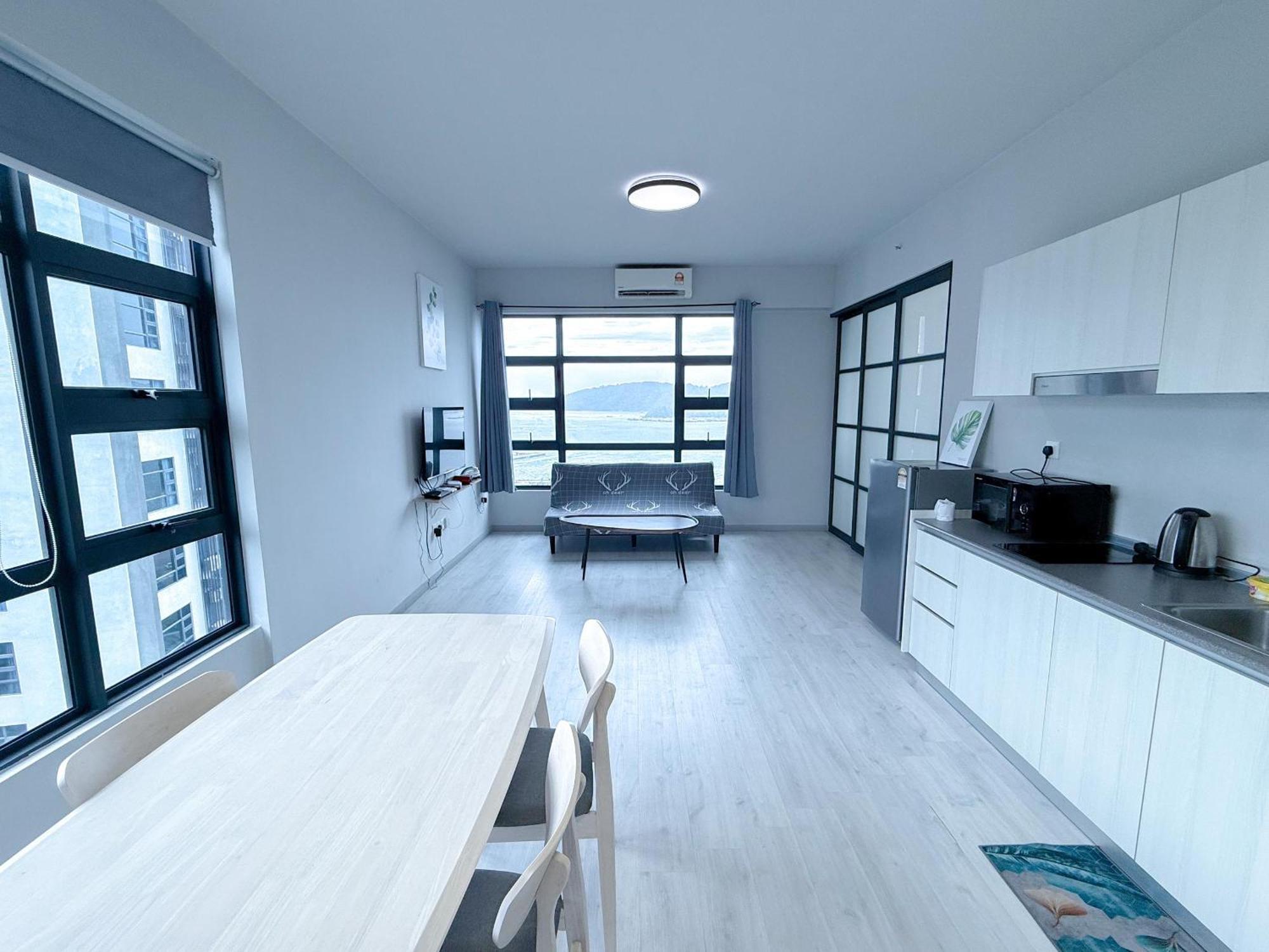 Vv Homestay Jesselton Quay Surla Sabah Mall Kk 亚庇贵赴行馆 コタキナバル エクステリア 写真