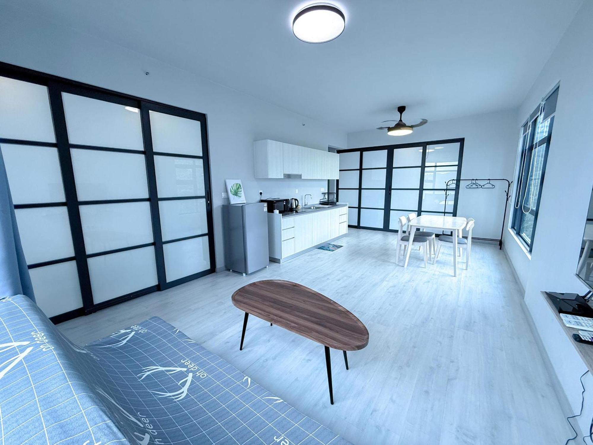 Vv Homestay Jesselton Quay Surla Sabah Mall Kk 亚庇贵赴行馆 コタキナバル エクステリア 写真