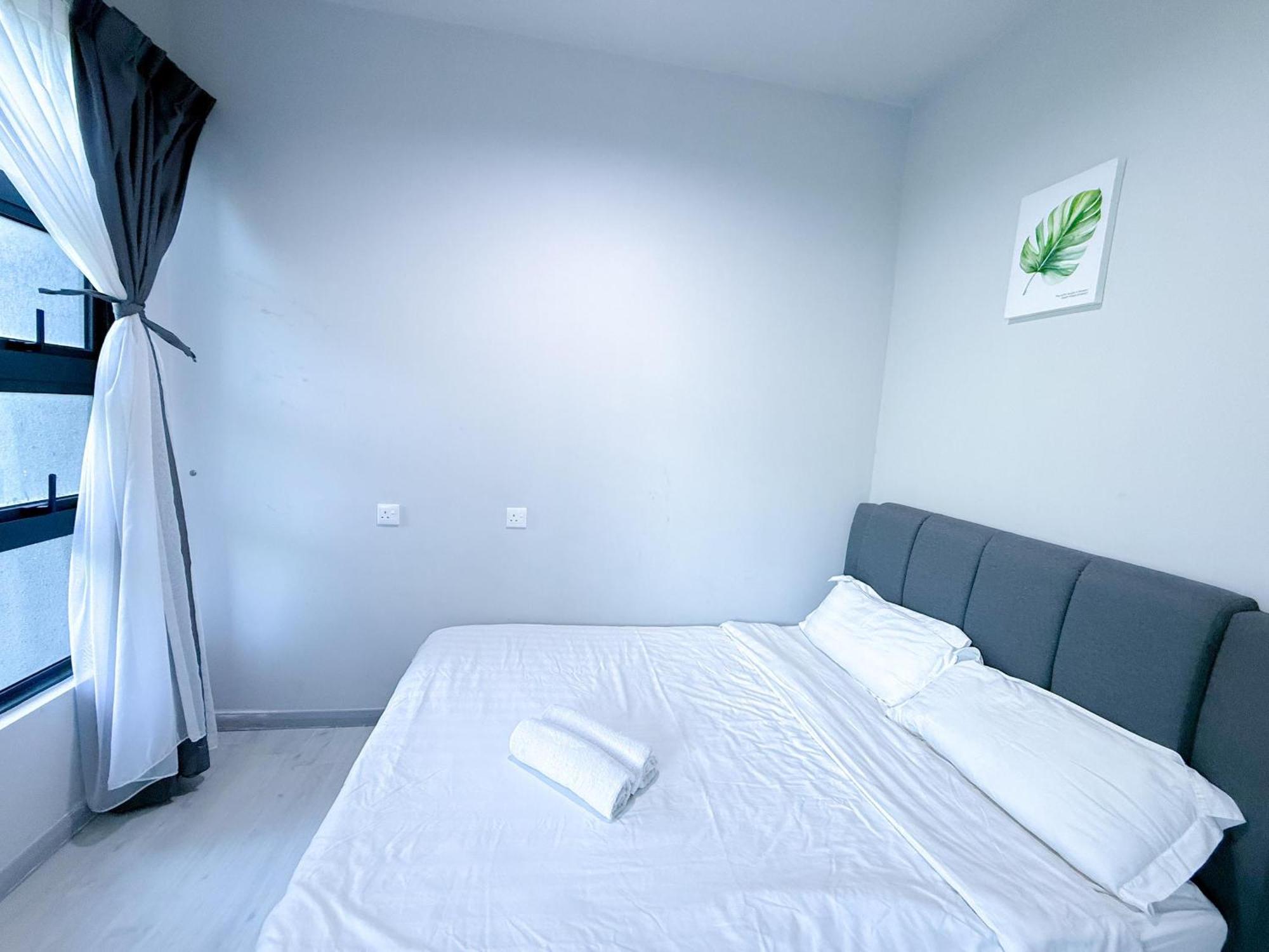 Vv Homestay Jesselton Quay Surla Sabah Mall Kk 亚庇贵赴行馆 コタキナバル エクステリア 写真