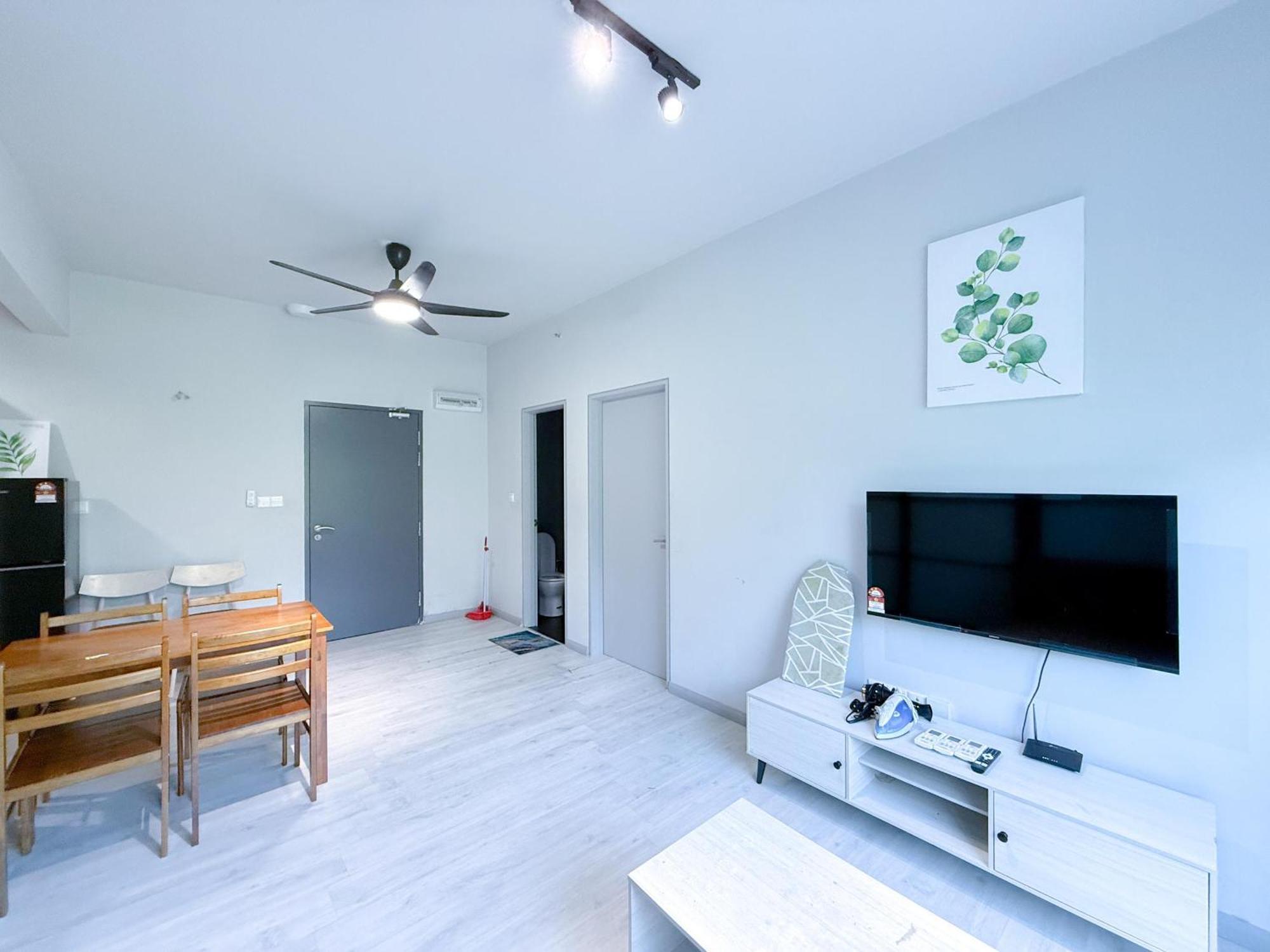 Vv Homestay Jesselton Quay Surla Sabah Mall Kk 亚庇贵赴行馆 コタキナバル エクステリア 写真
